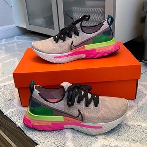 Nike React Infinity Run Flyknit
